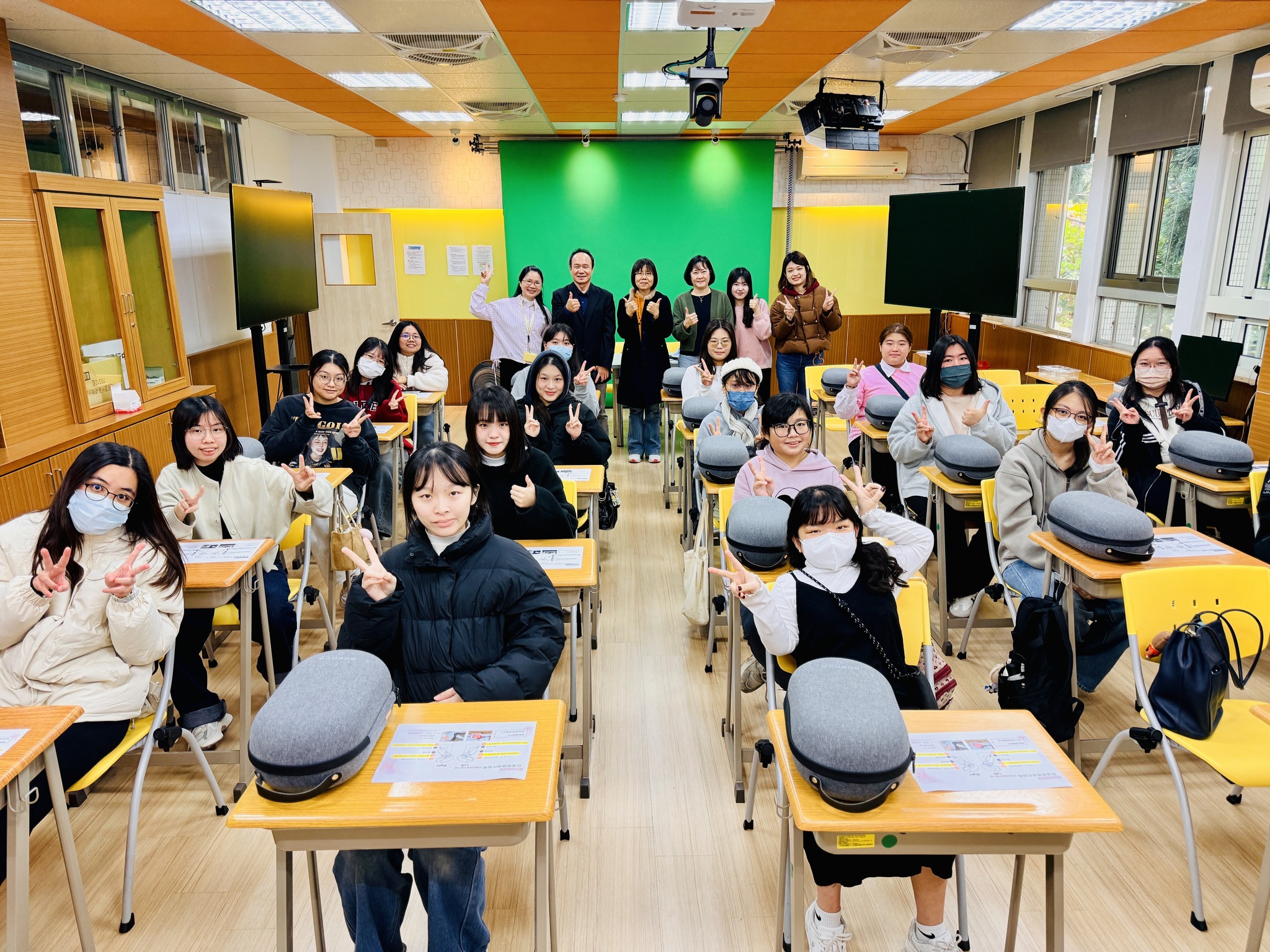 620097588_1329215779232140_6752874459171314165_n 620097588_1329215779232140_6752874459171314165_n